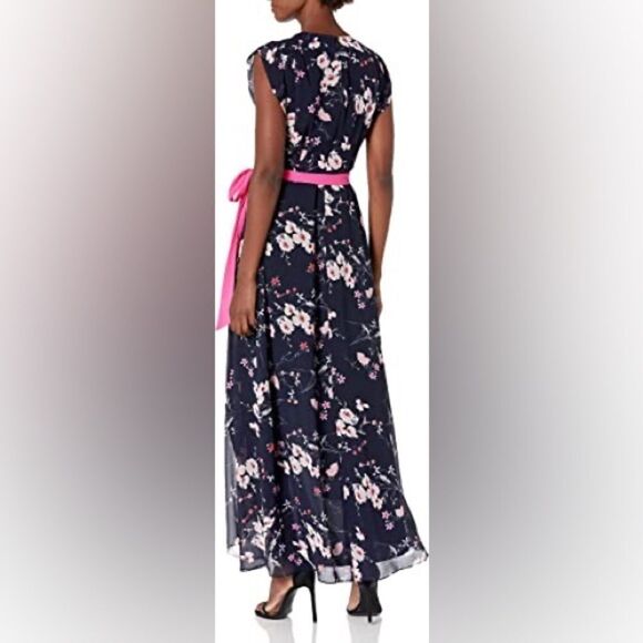 Eliza J Floral Maxi Dress - Picture 3 of 9
